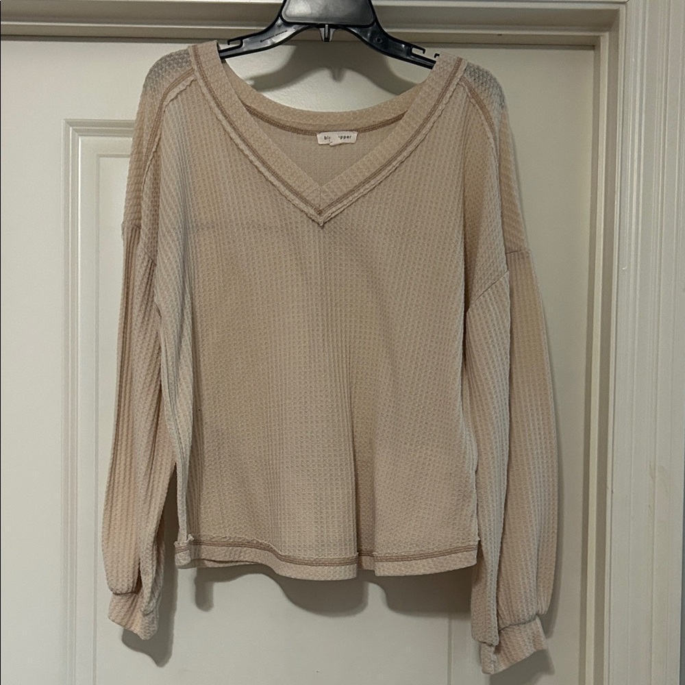Blu Pepper Cream V-Neck Waffle Knit Top